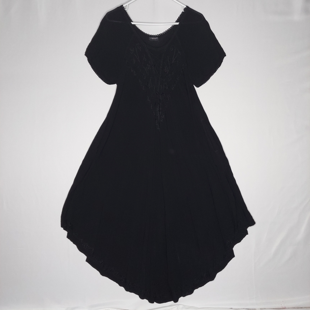 Sakkas Dress One Size Black Embroidered Lace-Up Short Sleeve Midi Goth Witchy
